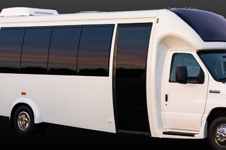 Yellowstone For Kids All-inclusive”Family Fun” Tours PU Cody Wy - Photo 1 of 25